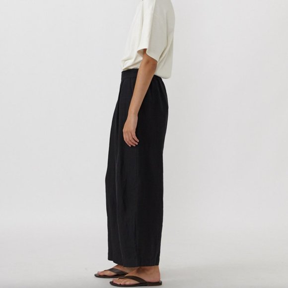 Deiji Studios Rise Linen Pant | Black | S/M - Picture 2 of 5